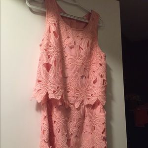 Miami lace dress