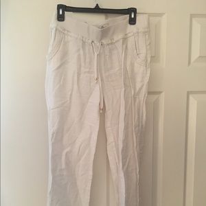 White Guess linen pants
