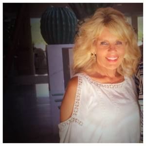 Meet your Posher, Carla