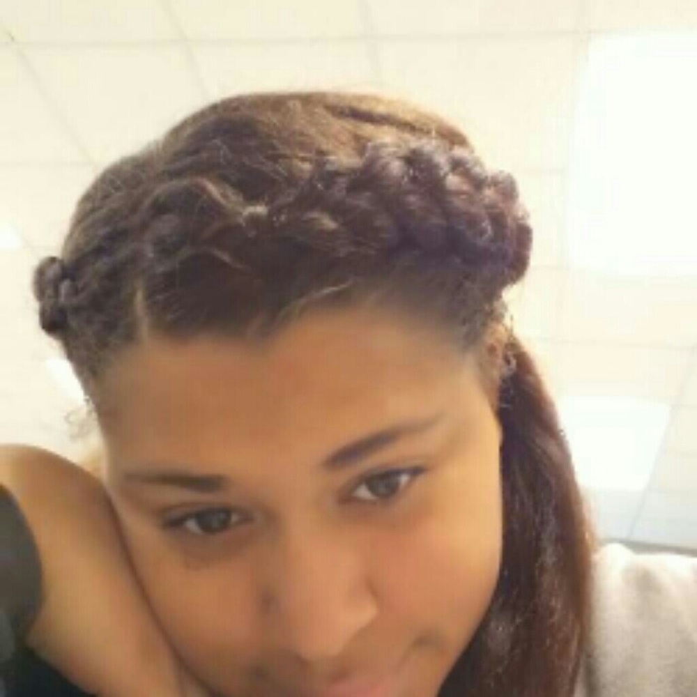 Meet your Posher, Faith