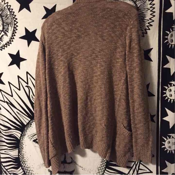 Cardigan - Picture 2 of 3