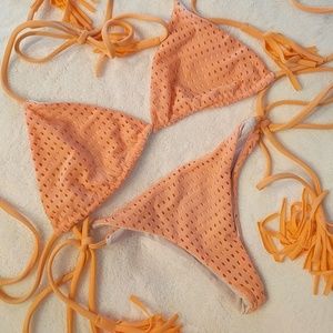 Acacia Polihare HumuHumu Mesh in Loquat