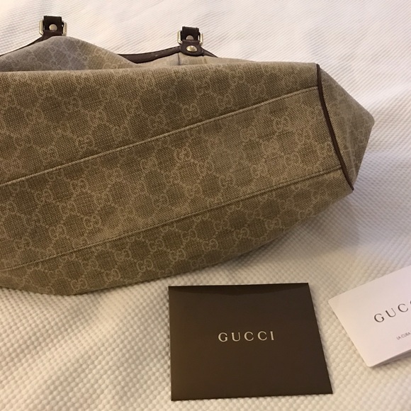 Authentic Tan/Brown Gucci Bag - Picture 2 of 7