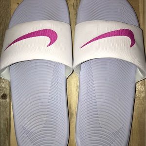 Nike slides