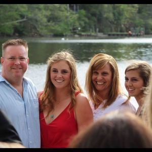 Meet your Posher, Suzanne