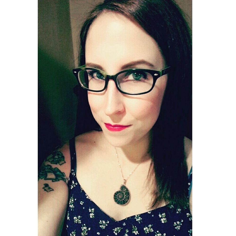 Meet your Posher, Rebecca