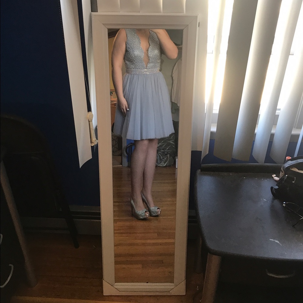 BEAUTIFUL Sherri Hill dress.