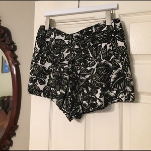Hawaiian Print Joie Shorts