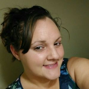 Meet your Posher, Carrie