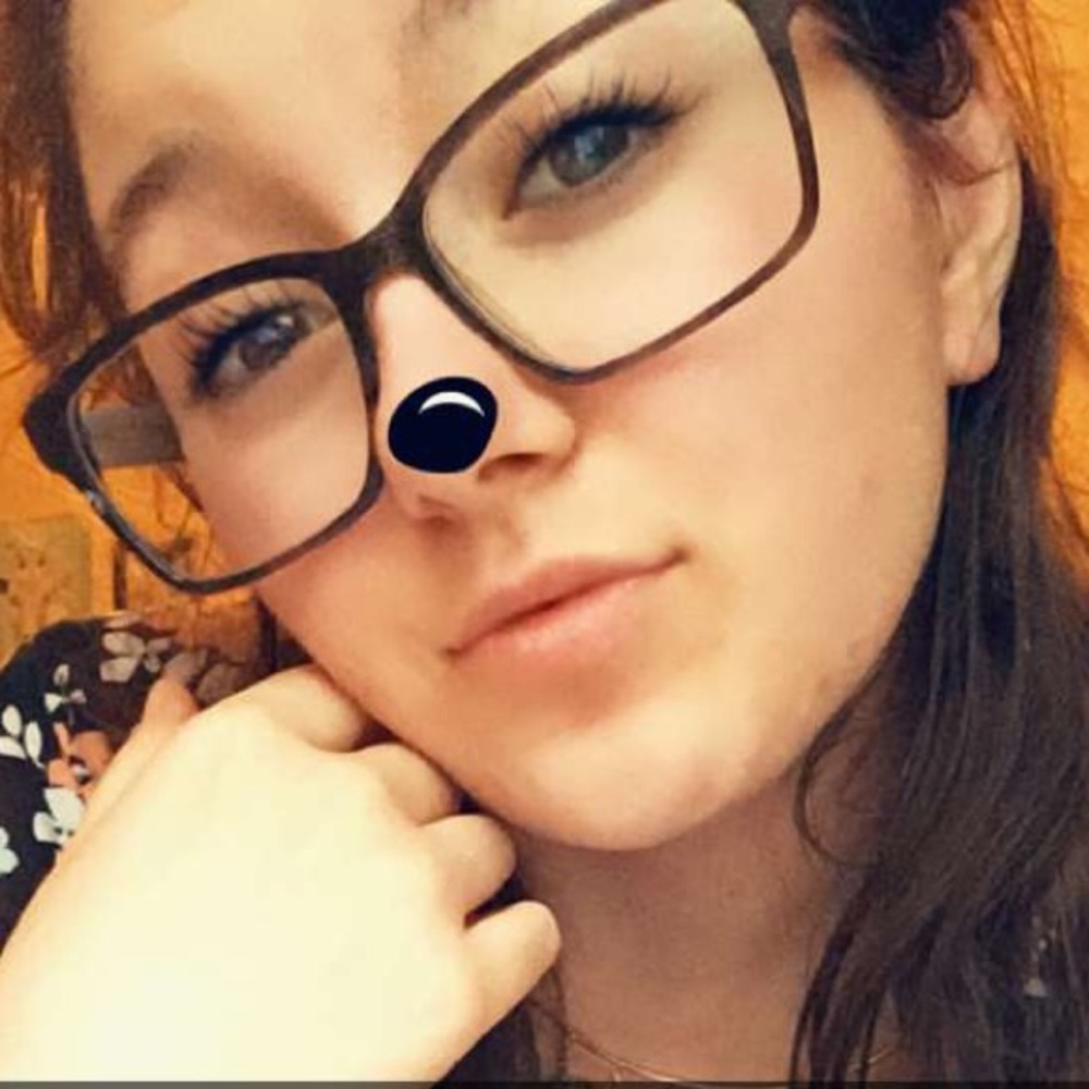 Meet your Posher, Hayli