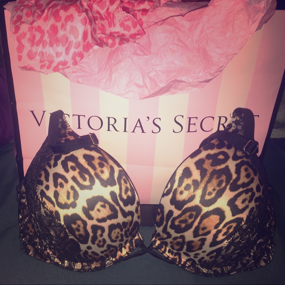 VS Bombshell push-up