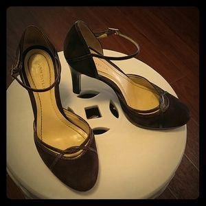 Ann Taylor Heels