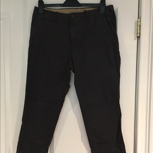 Men's Gap flat front skinny khakis 33x30 - Picture 5 of 6