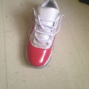 Jordan Cherry 11's