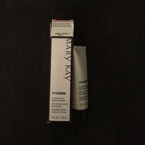 NIB Mary Kay Foundation - Bronze 2