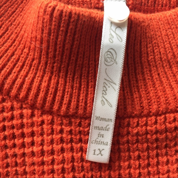 Leo Nicole cotton blend sweater - Picture 2 of 4