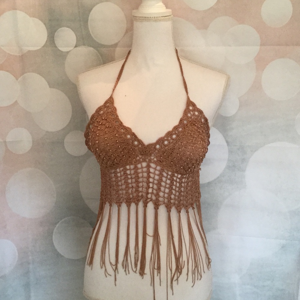 Great festival fringed top!