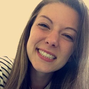 Meet your Posher, Cait