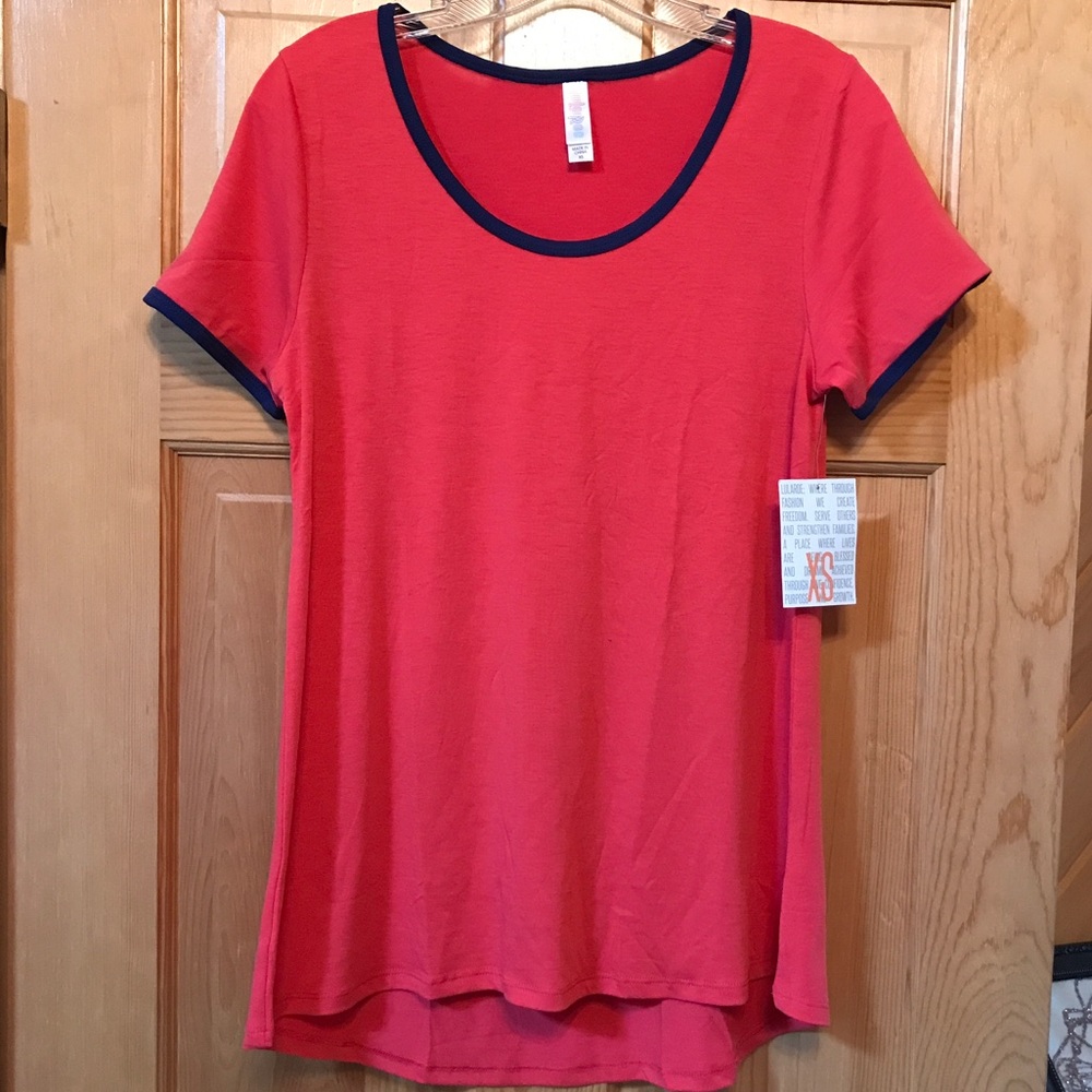 LuLaRoe Classic T size XS NWT