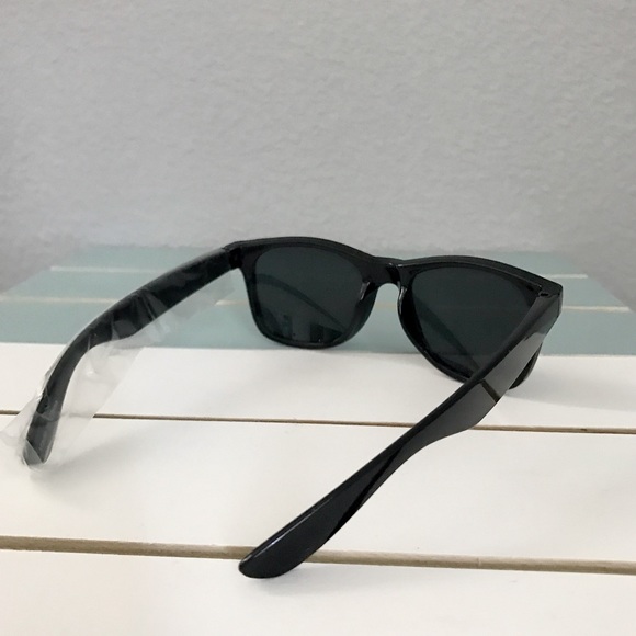 Wayfarer Kids Sunglasses - Picture 7 of 7