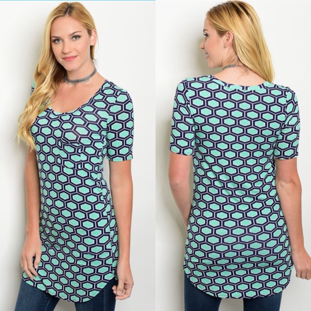 ✨Navy/Mint Tunic Top