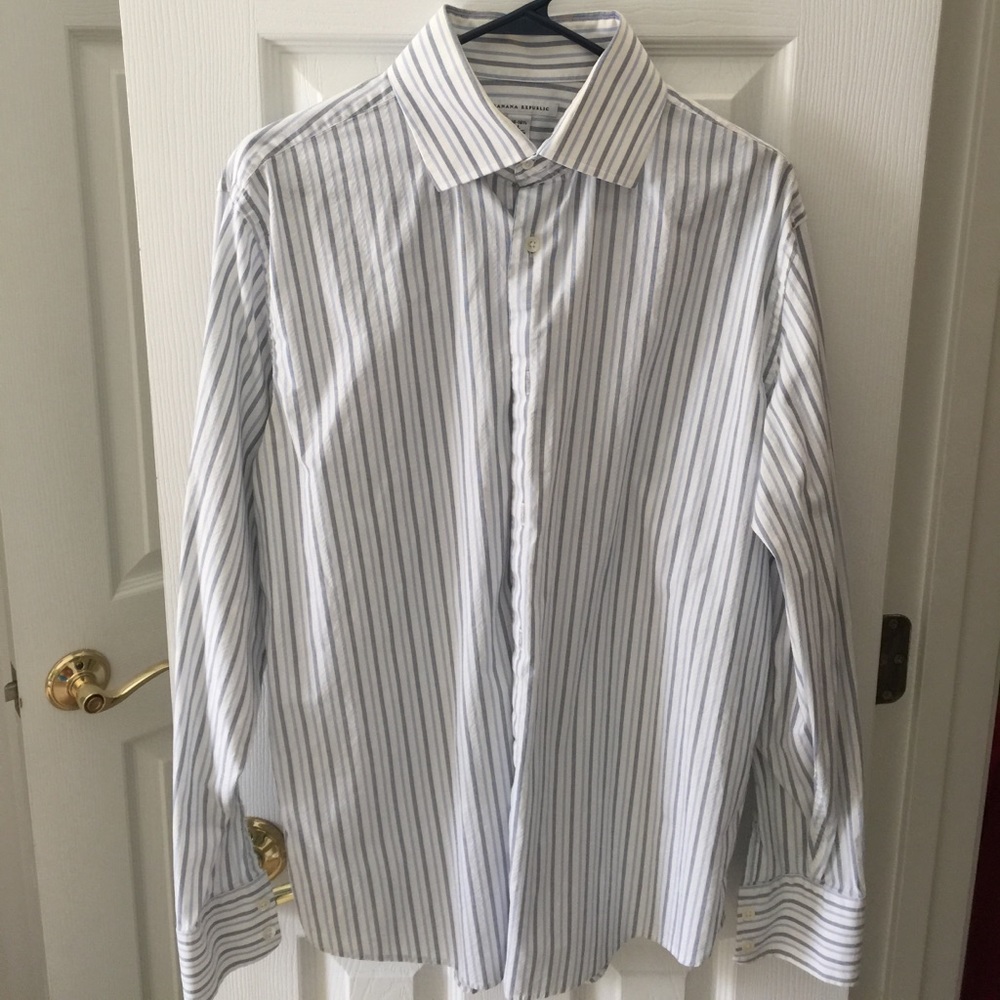 Banana Republic L 16-16 1/2 Button down