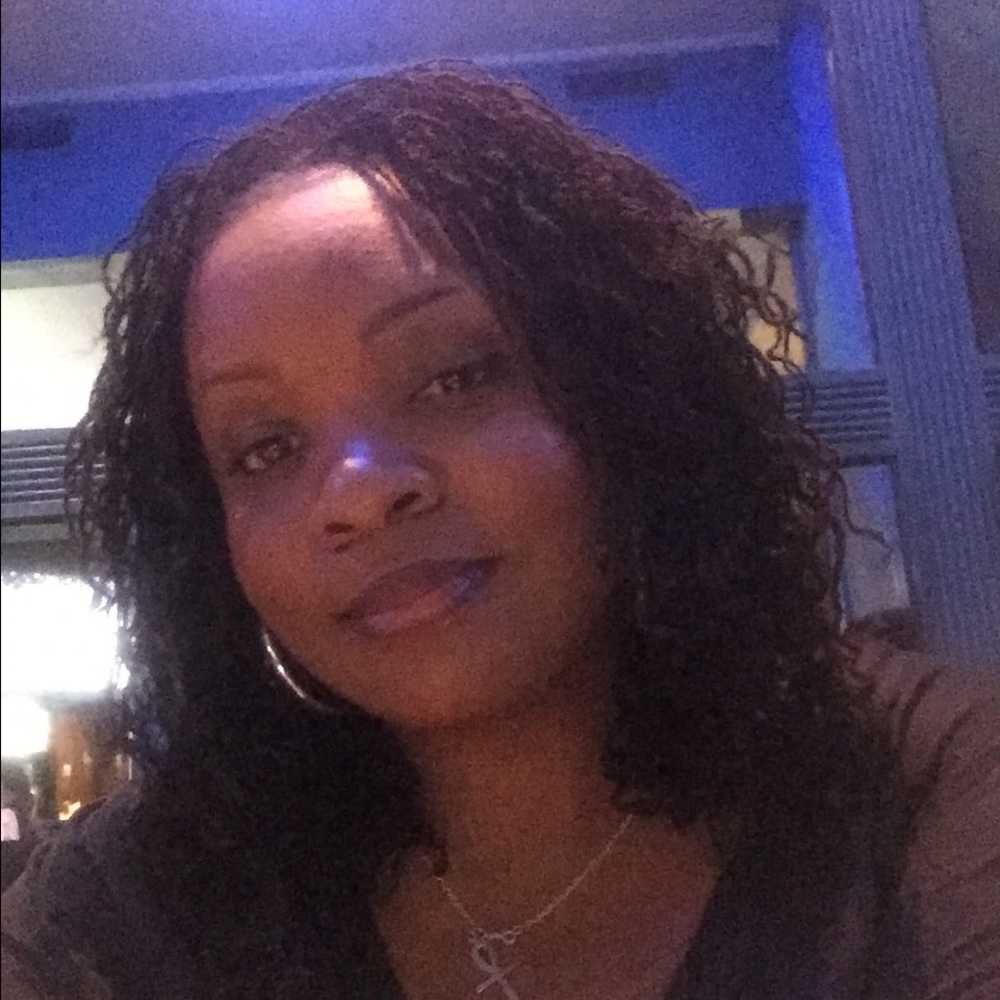 Meet your Posher, Lakiesh