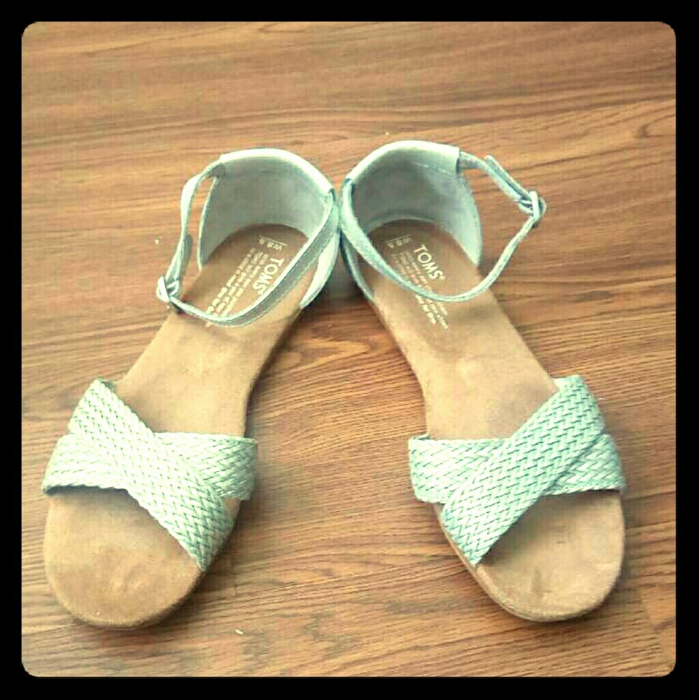 Women's tom sandals