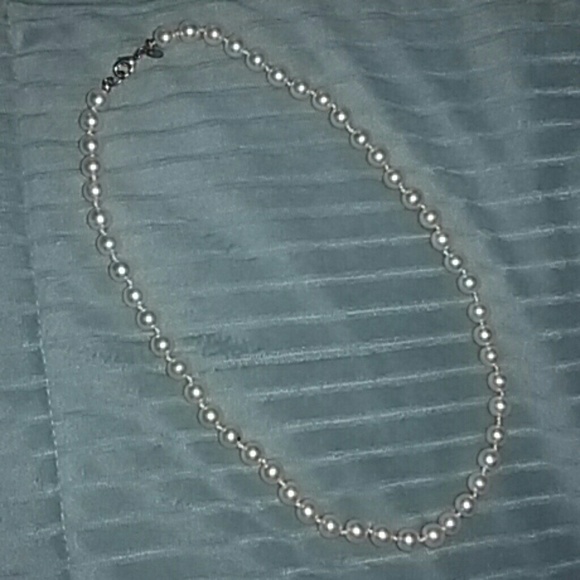 romans Jewelry - Pearl Necklace !!