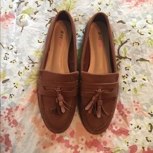 Brown Loafers with tassels