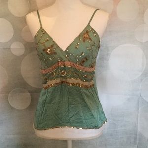 !! Beautiful pale green sequined top