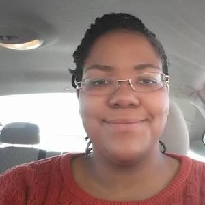 Meet your Posher, Leticia