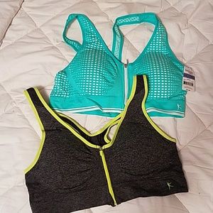 2 sports bras