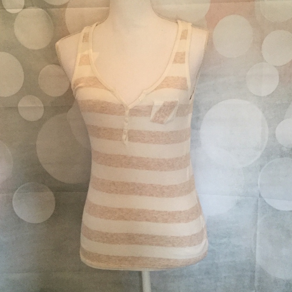 Old Navy cream and off white pocketed button tank