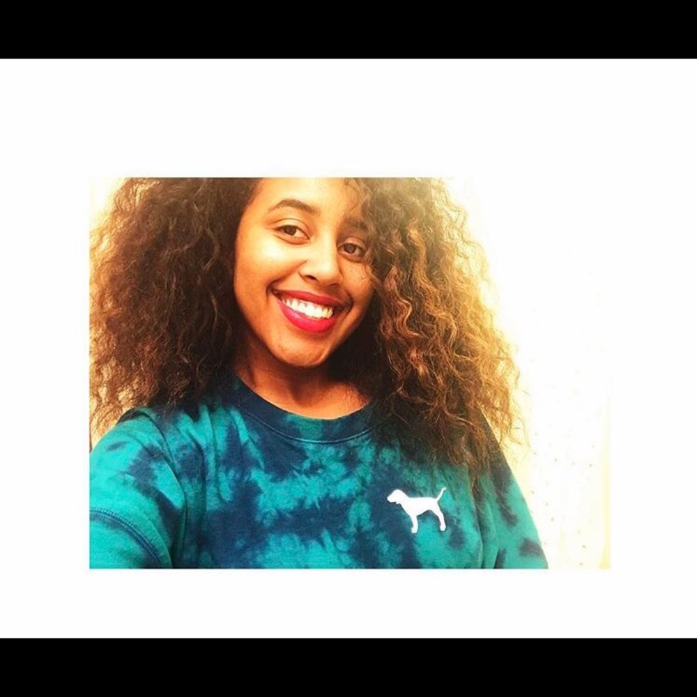 Meet your Posher, Liz