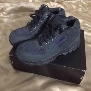 Preowned Nike Navy Blue ACG boots for kids