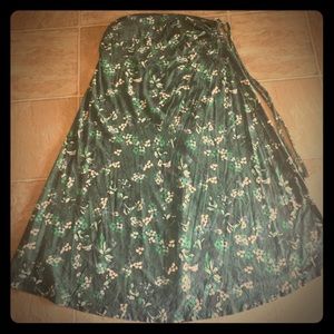 Great Patagonia spring skirt; like new.