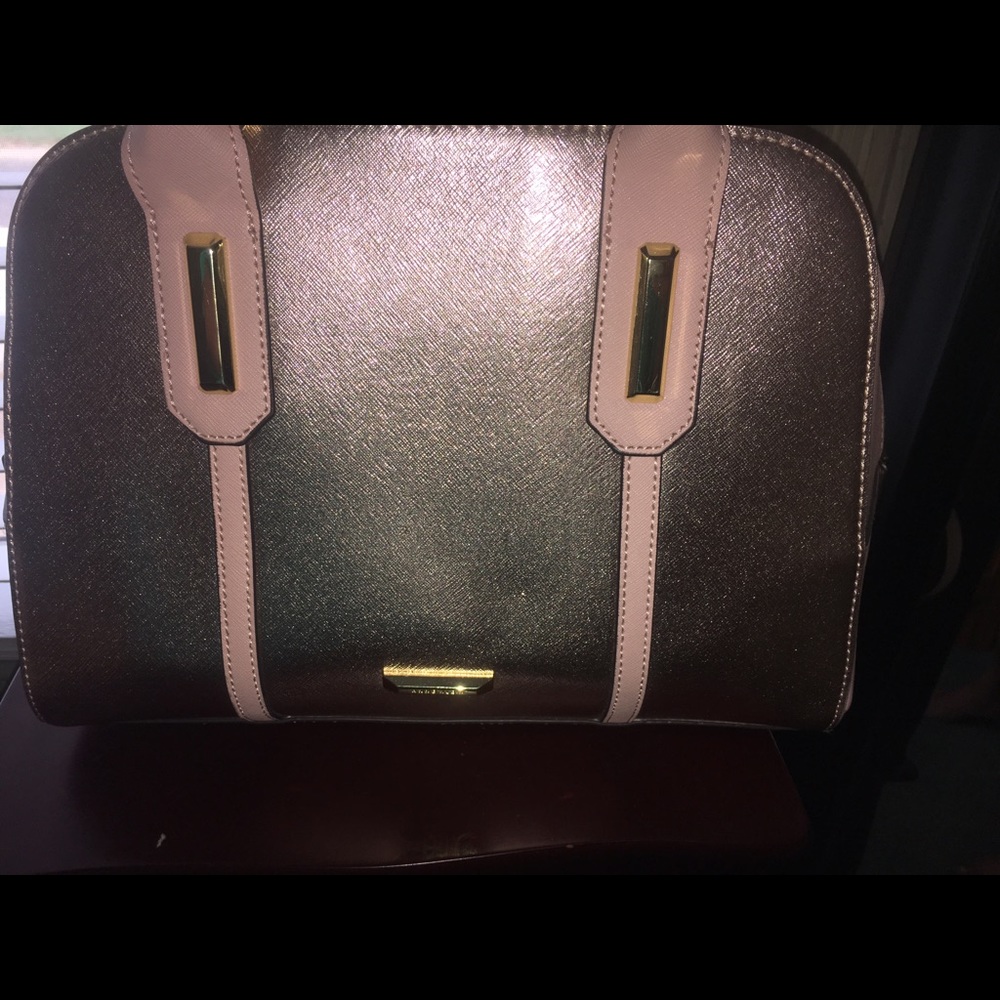 Ann Klein Handbag With Wallet