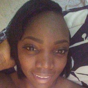 Meet your Posher, Ebony