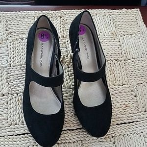 Bandolino platform heels