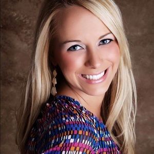 One sleeve top! Perfect for spring/summer!