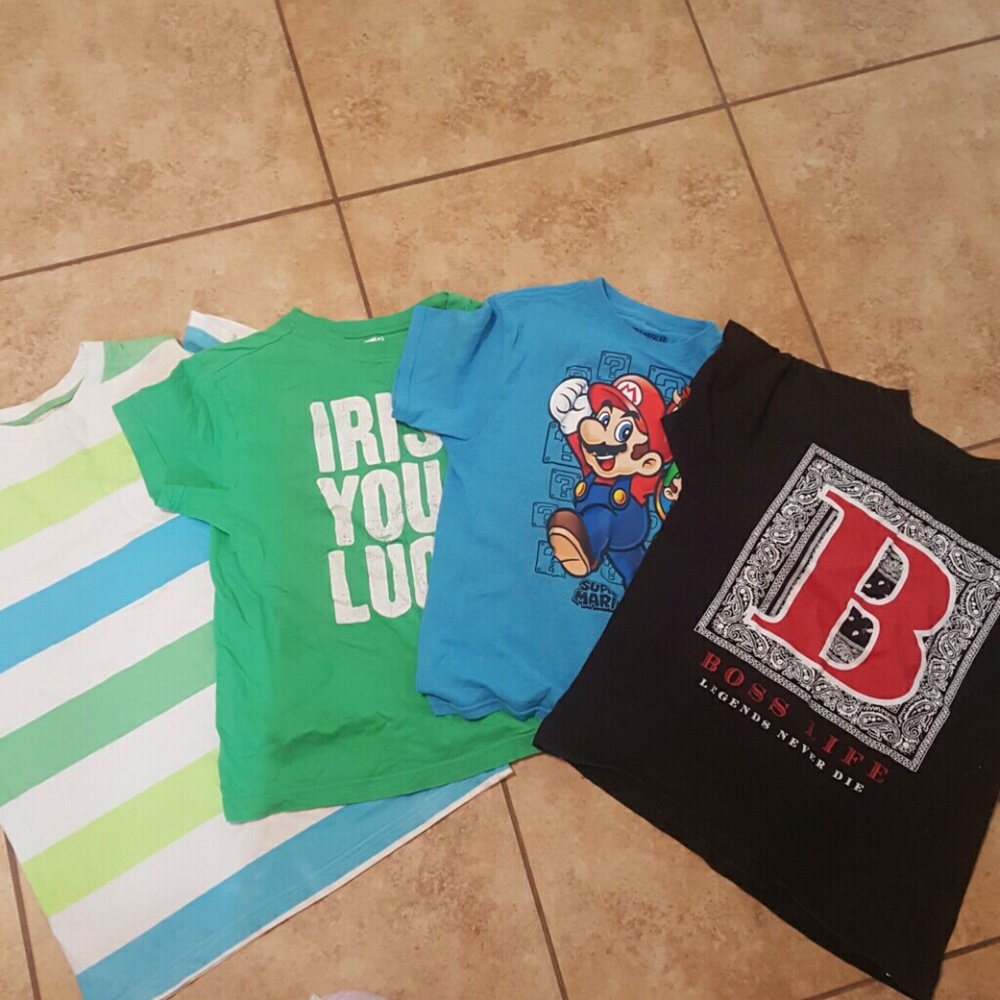 Bundle of Boy's t-shirts, used & in good condition