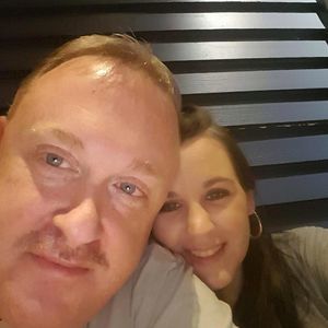 Meet your Posher, Dennis