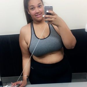 Meet your Posher, Whitney