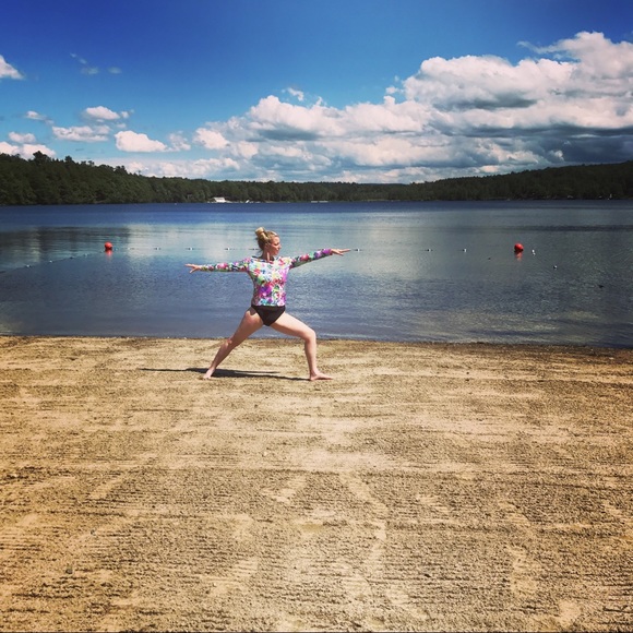 Hi! 🌻 I’m Cait 💛 - Picture 3 of 3