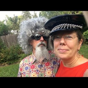 Meet your Posher, Joan