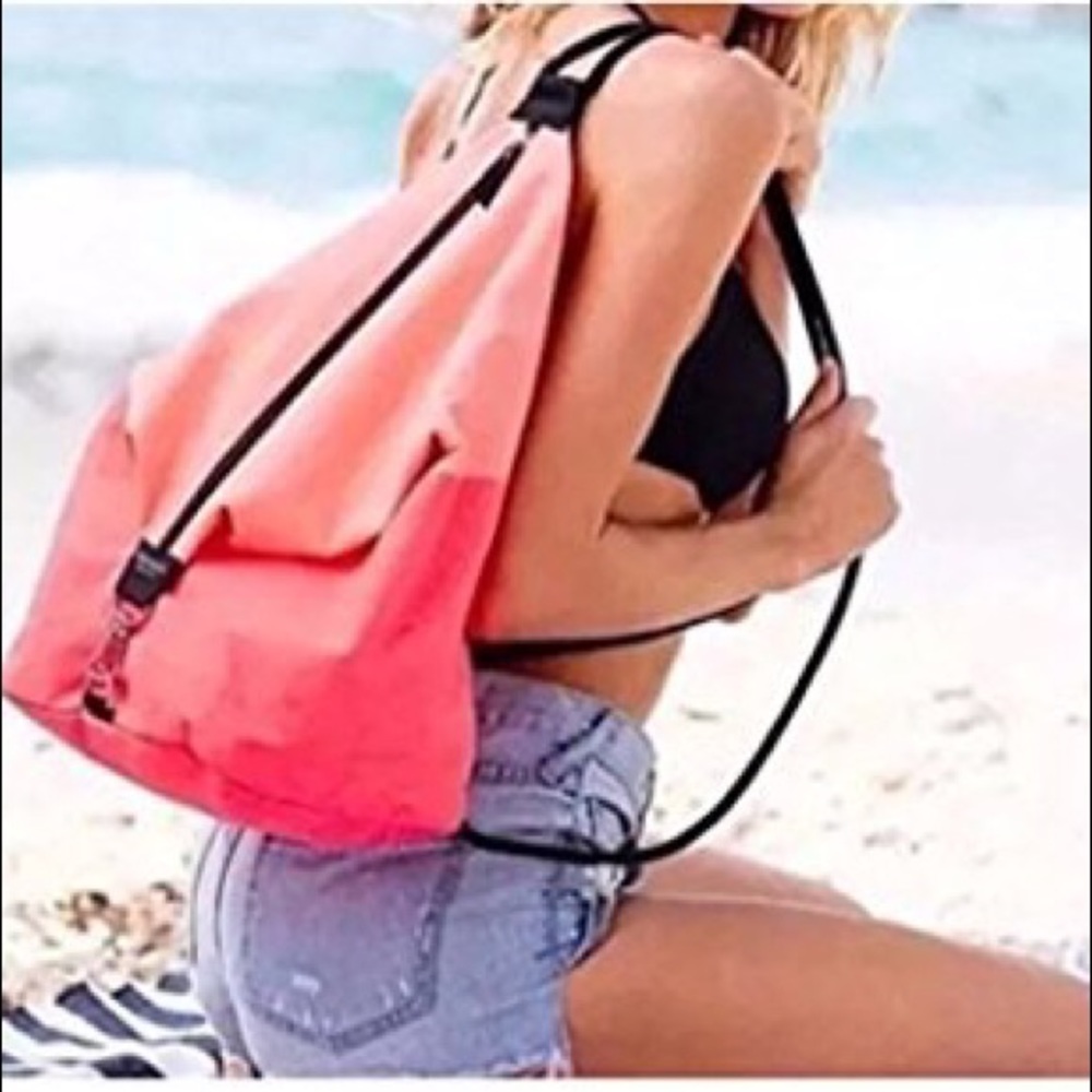 🌷 Victoria's Secret drawstring tote