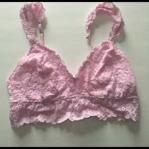 aerie bralette. Size M. Light pink