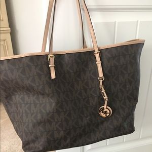 Large signature Michael kors tote