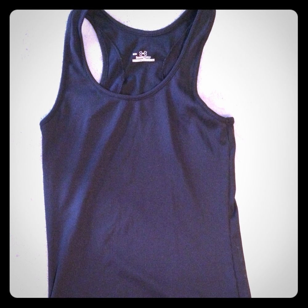 Black Under Armour Heat Gear Tank Top - Small